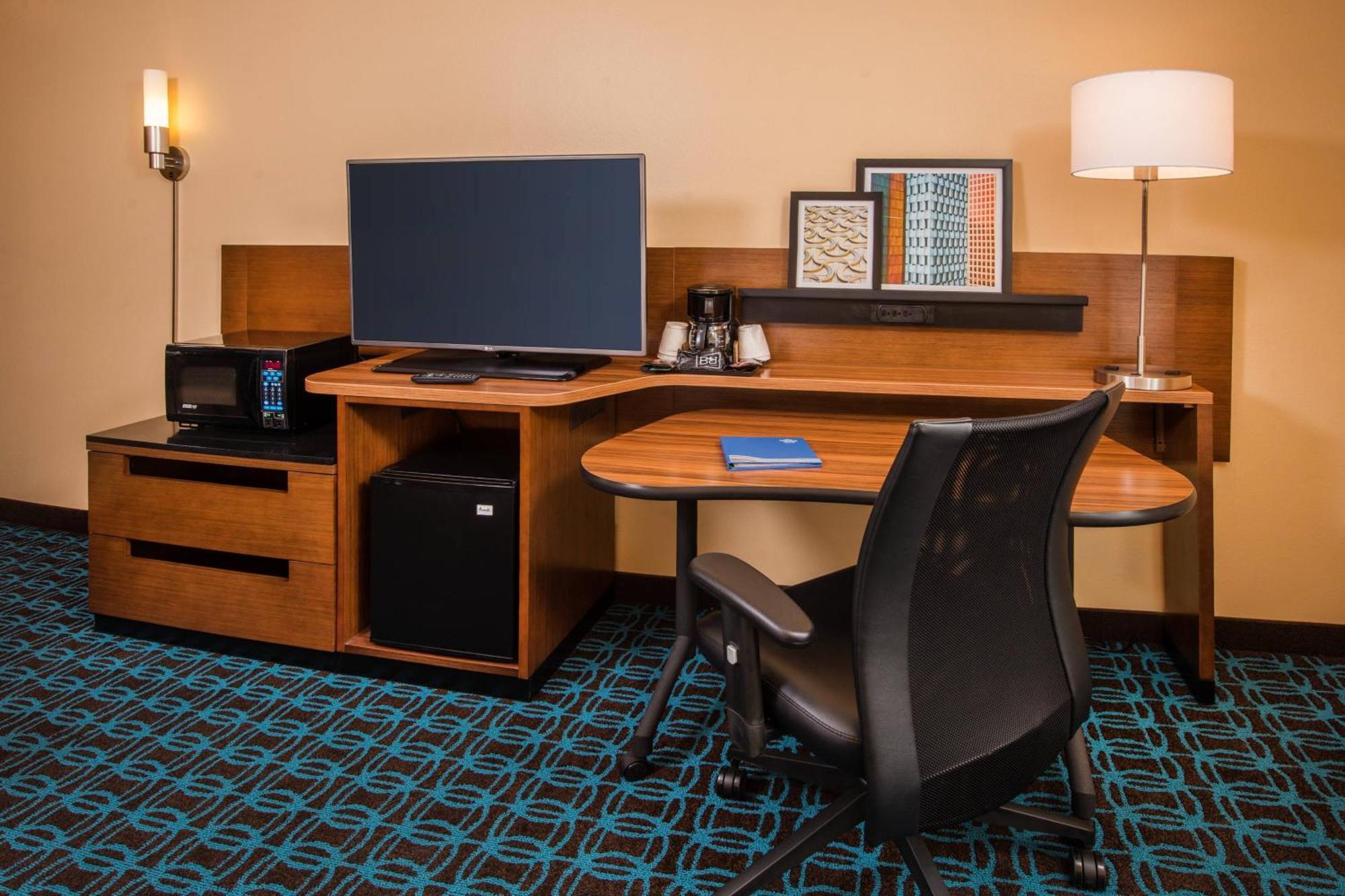 Fairfield Inn Dulles Airport Chantilly Bagian luar foto